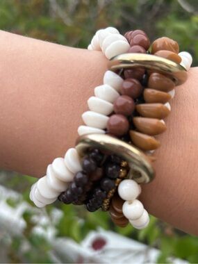 Shell &Shell Muilt-Strand Beaded Bracelet